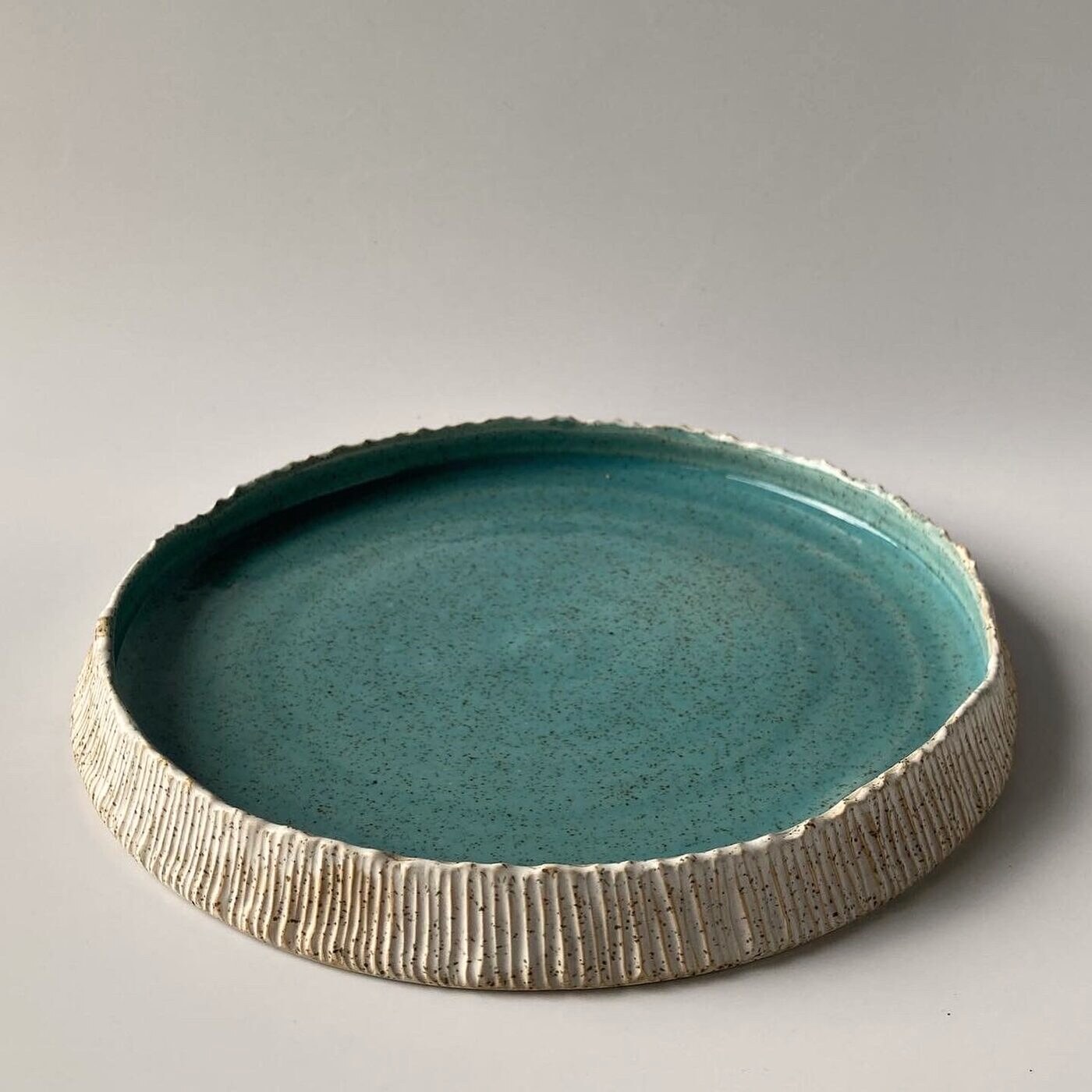 Barnacle Bowl, bamboo plate, side